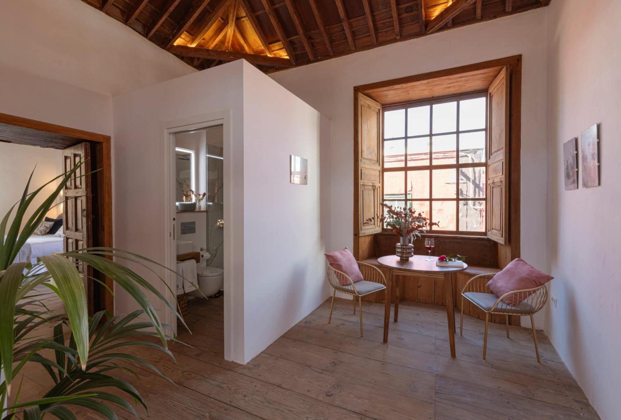La Casa De La Camelia Hotell La Laguna  Eksteriør bilde
